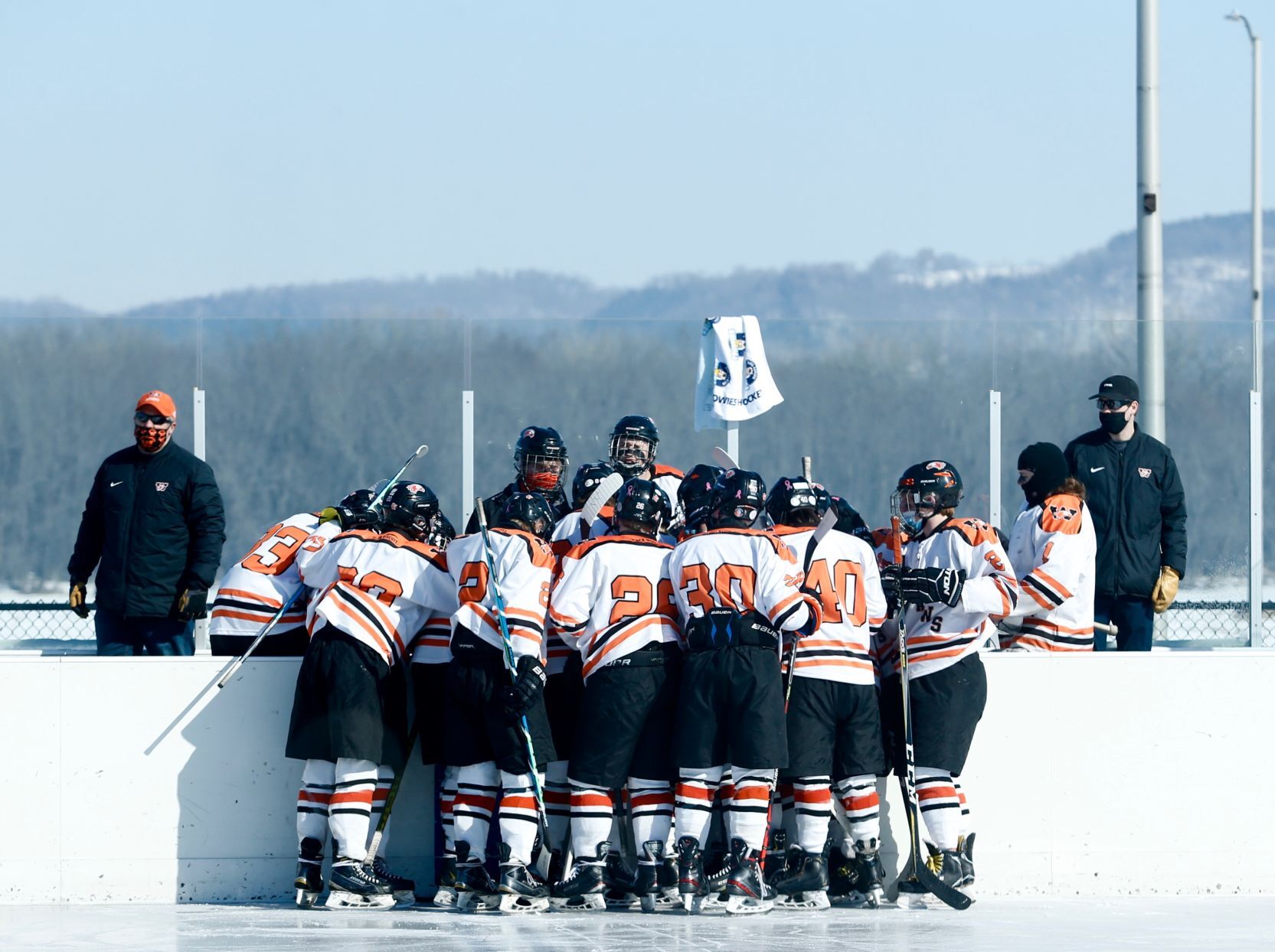 Photos: WSHS Hockey vs Red Wing